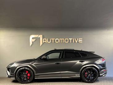 Lamborghini Urus Performante — photo 12