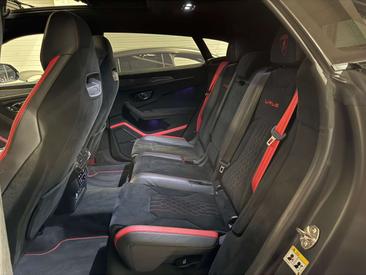 Lamborghini Urus Performante — photo 13