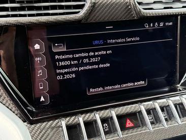 Lamborghini Urus — photo 36