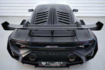Lamborghini Huracán STO — photo 10