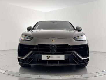 Lamborghini Urus Performante — photo 14