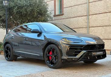 Lamborghini Urus — photo 3