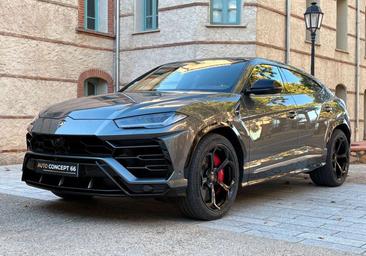 Lamborghini Urus — photo 6