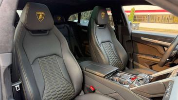 Lamborghini Urus — photo 8