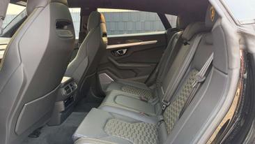 Lamborghini Urus — photo 9