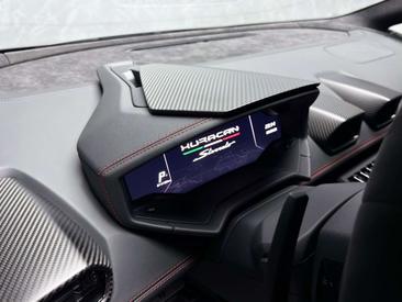Lamborghini Huracán Sterrato — photo 11