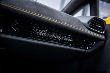 Lamborghini Huracán Tecnica — photo 35