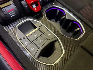 Lamborghini Urus Performante — photo 25