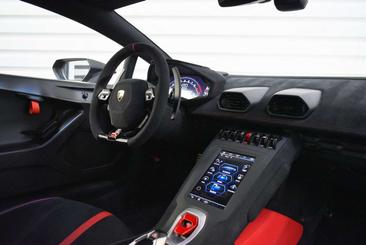 Lamborghini Huracán STO — photo 26