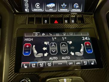 Lamborghini Urus Performante — photo 41