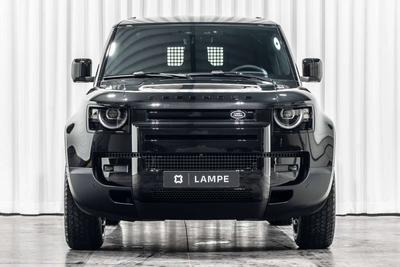 Land Rover Defender 110 Hard Top D250