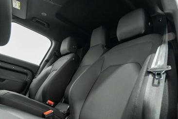 Land Rover Defender 110 Hard Top D250 — photo 24