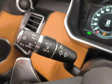 Land Rover Range Rover Sport D250 — photo 16