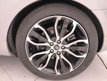 Land Rover Range Rover Sport D250 — photo 25