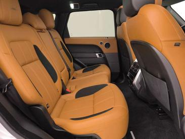 Land Rover Range Rover Sport D250 — photo 31