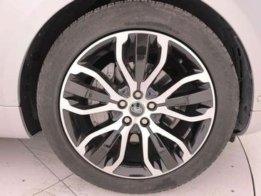 Land Rover Range Rover Sport D250 — photo 34