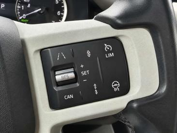 Land Rover Defender 110 P400e — photo 14