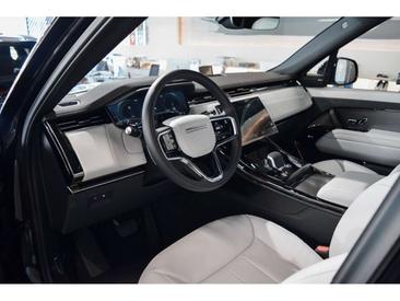 Land Rover Range Rover Sport P460e — photo 3