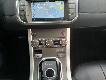 Land Rover Range Rover Evoque Cabriolet Convertible — photo 16