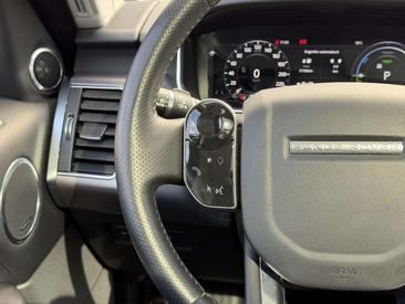 Land Rover Range Rover Sport P400e — photo 18