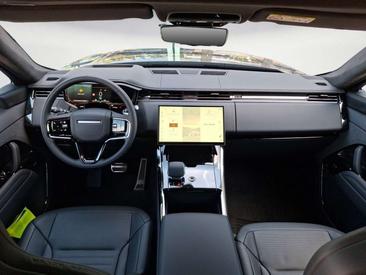 Land Rover Range Rover Sport P550e — photo 11