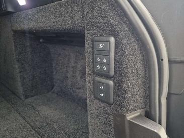 Land Rover Range Rover P565 — photo 30