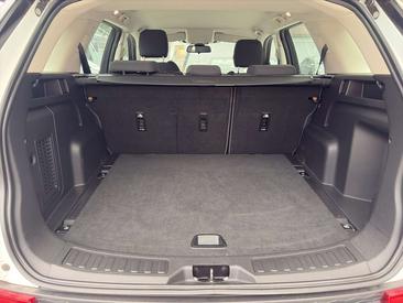 Land Rover Discovery Sport TD4 — photo 19