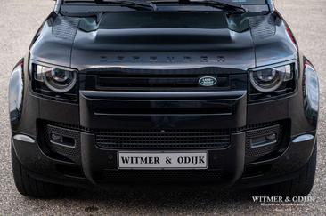 Land Rover Defender 110 P400e — photo 9