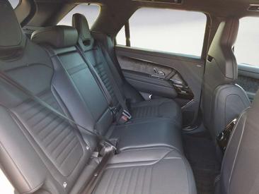 Land Rover Range Rover Sport P550e — photo 13