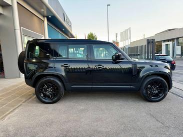 Land Rover Defender 90 D250 MHEV — photo 4