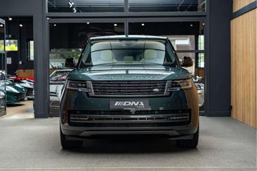 Land Rover Range Rover P460e — photo 2