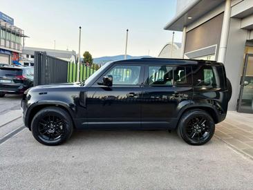 Land Rover Defender 90 D250 MHEV — photo 5