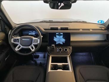 Land Rover Defender 130 D300 MHEV — photo 4