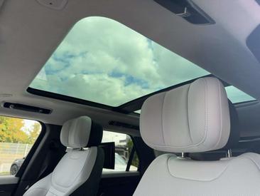 Land Rover Range Rover Sport P530 — photo 17