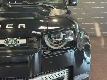 Land Rover Defender 90 D200 MHEV — photo 6