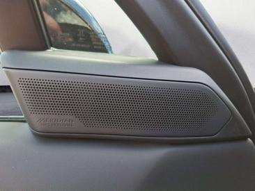 Land Rover Range Rover Sport P550e — photo 19