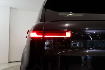 Land Rover Range Rover Sport P460e — photo 17