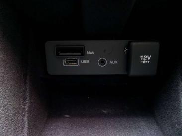 Land Rover Discovery Sport TD4 — photo 15