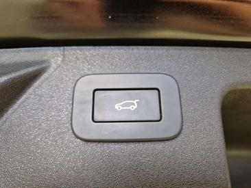 Land Rover Discovery Sport D165 — photo 18