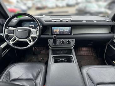 Land Rover Defender 110 D300 MHEV — photo 9