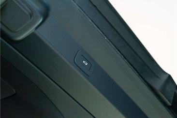 Land Rover Range Rover Sport P460e — photo 21