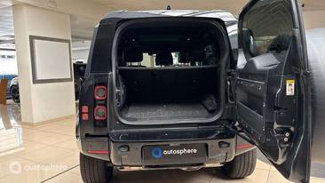 Land Rover Defender 110 P400e — photo 14