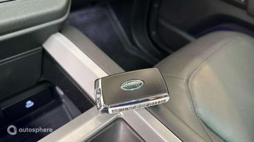 Land Rover Defender 110 P400e — photo 16