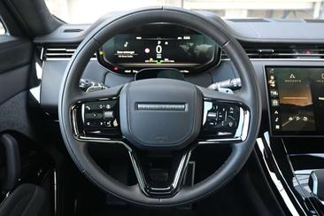 Land Rover Range Rover Sport P550e — photo 16