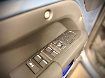 Land Rover Defender 110 Hard Top D250 — photo 15