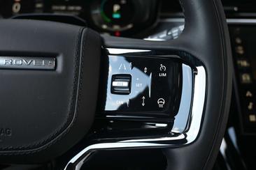 Land Rover Range Rover Sport P550e — photo 18