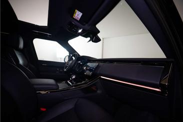 Land Rover Range Rover Sport P460e — photo 27