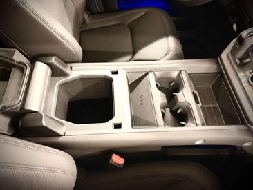 Land Rover Defender 110 Hard Top D250 — photo 25