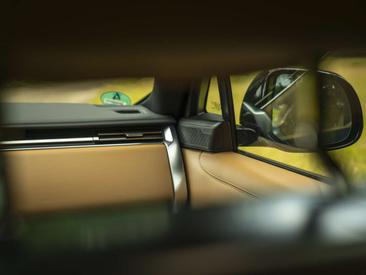Land Rover Range Rover D350 — photo 30