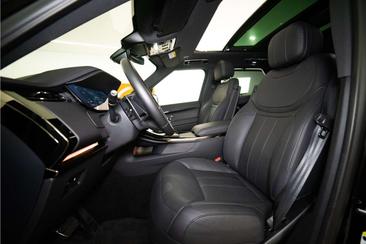 Land Rover Range Rover Sport P460e — photo 29